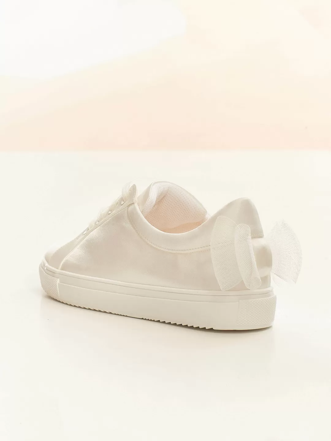 Clearance TP Kjoler Avalia - Emily Sneakers - White
