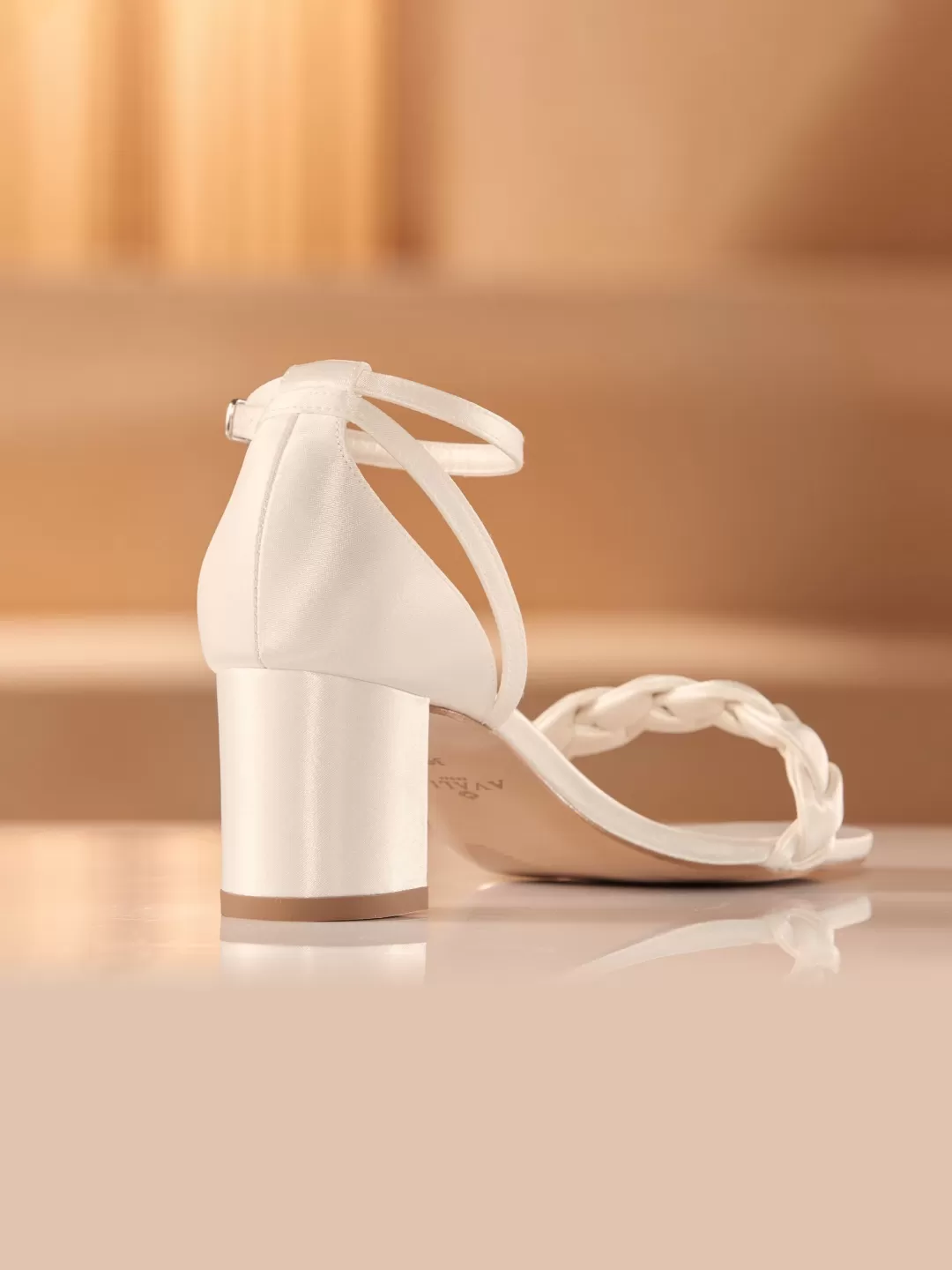 Flash Sale TP Kjoler Avalia - Tea Heeled Sandal - White