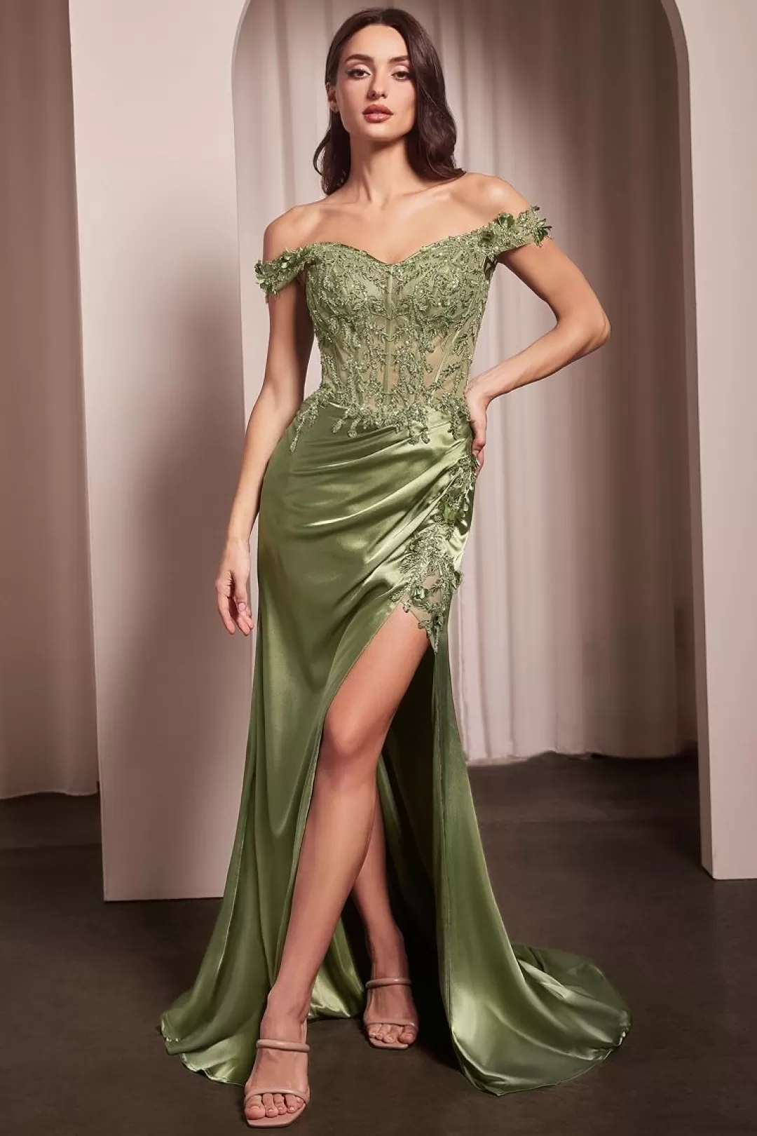 Store TP Kjoler La Divine CD0186 festkjole i satin Sort,Navy,Olivengrøn,Grøn,Guld,Sølv,Rosa