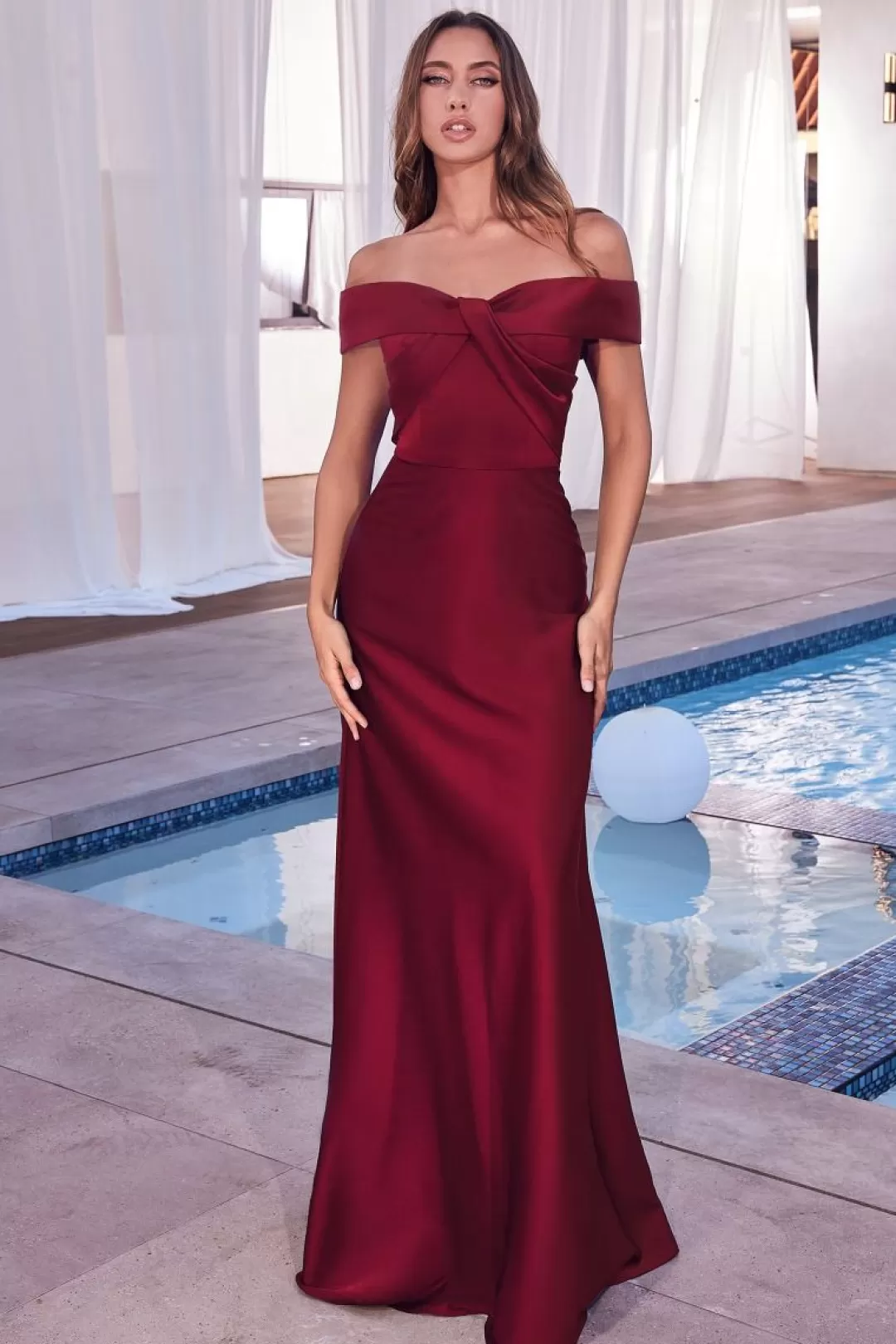 Store TP Kjoler La Divine CD325 satinkjole med offshoulder Lysblå,Grøn,Vinrød,Sort,Chartreuse