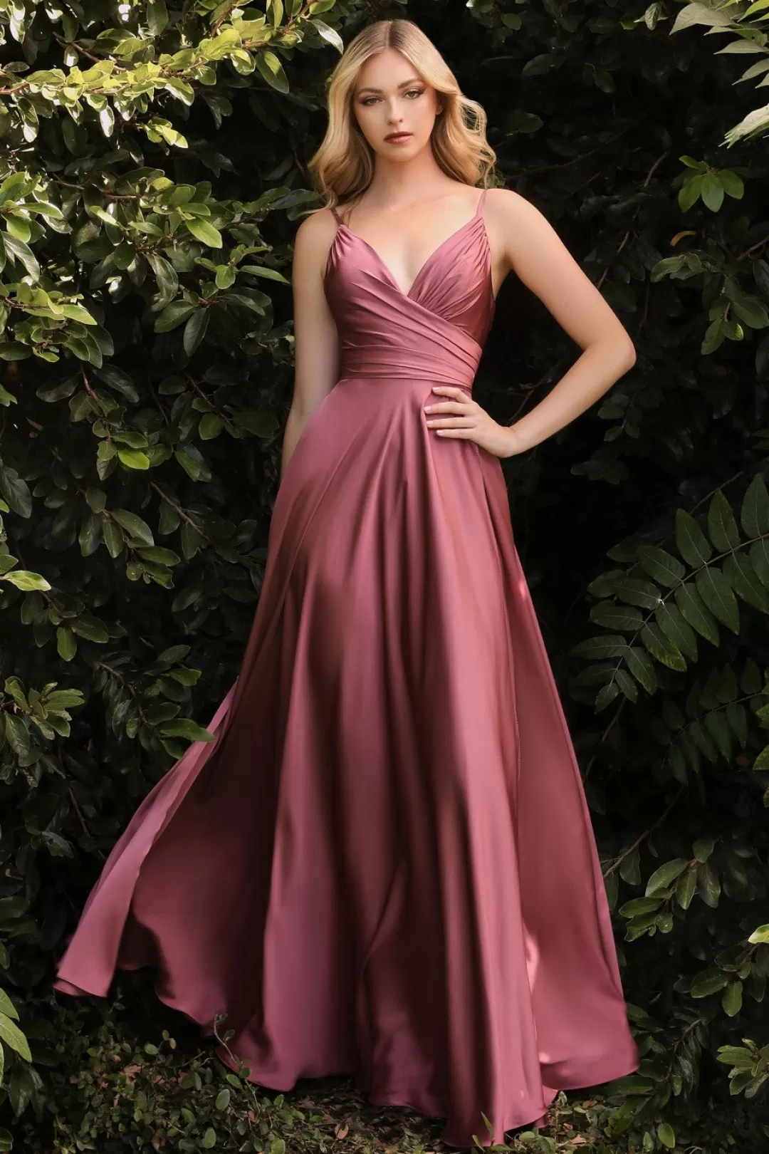 Store TP Kjoler Mauve rose satinkjole La Divine 7485
