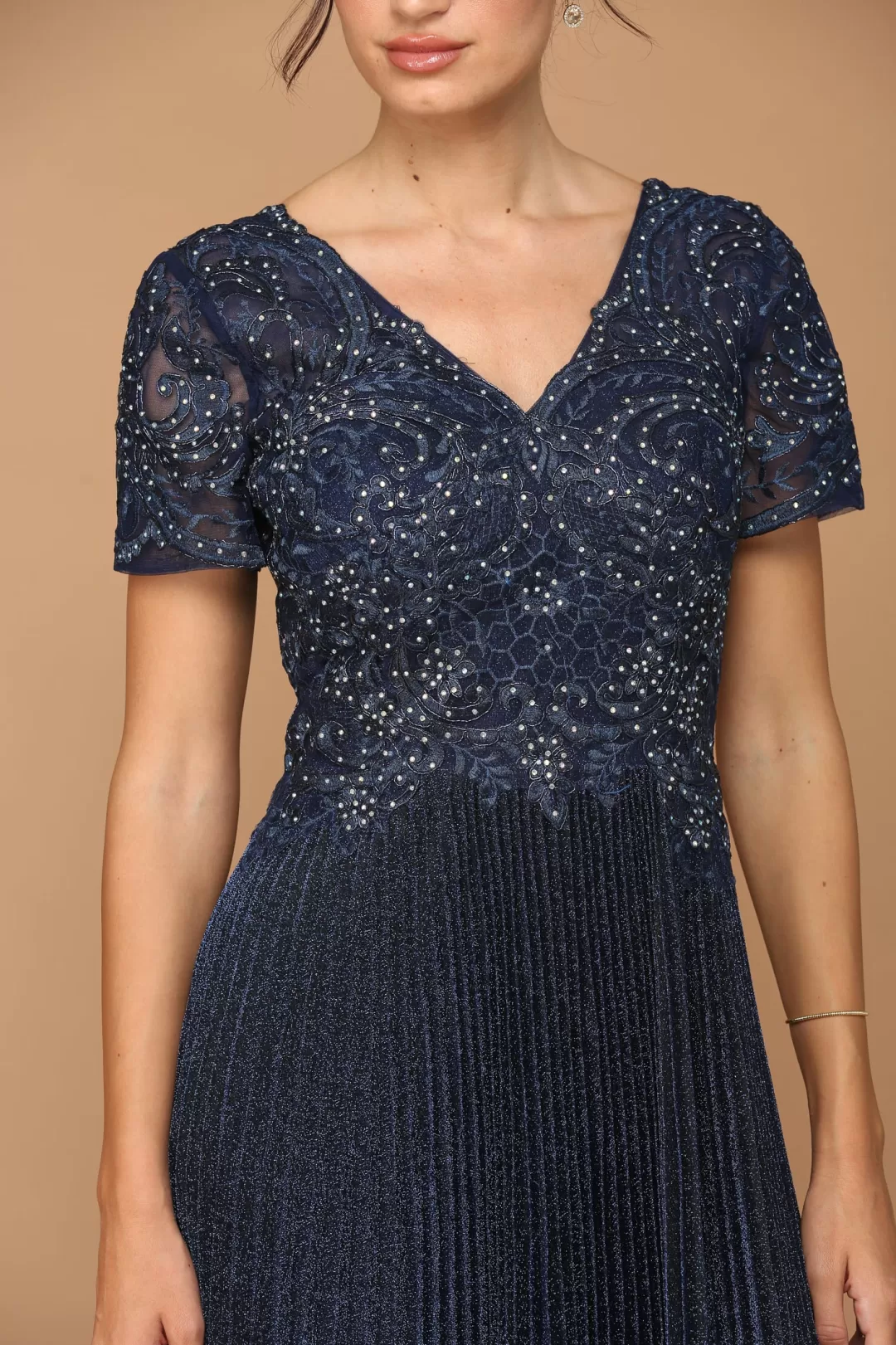 Shop TP Kjoler Navy metallisk kjole med plissè 5241